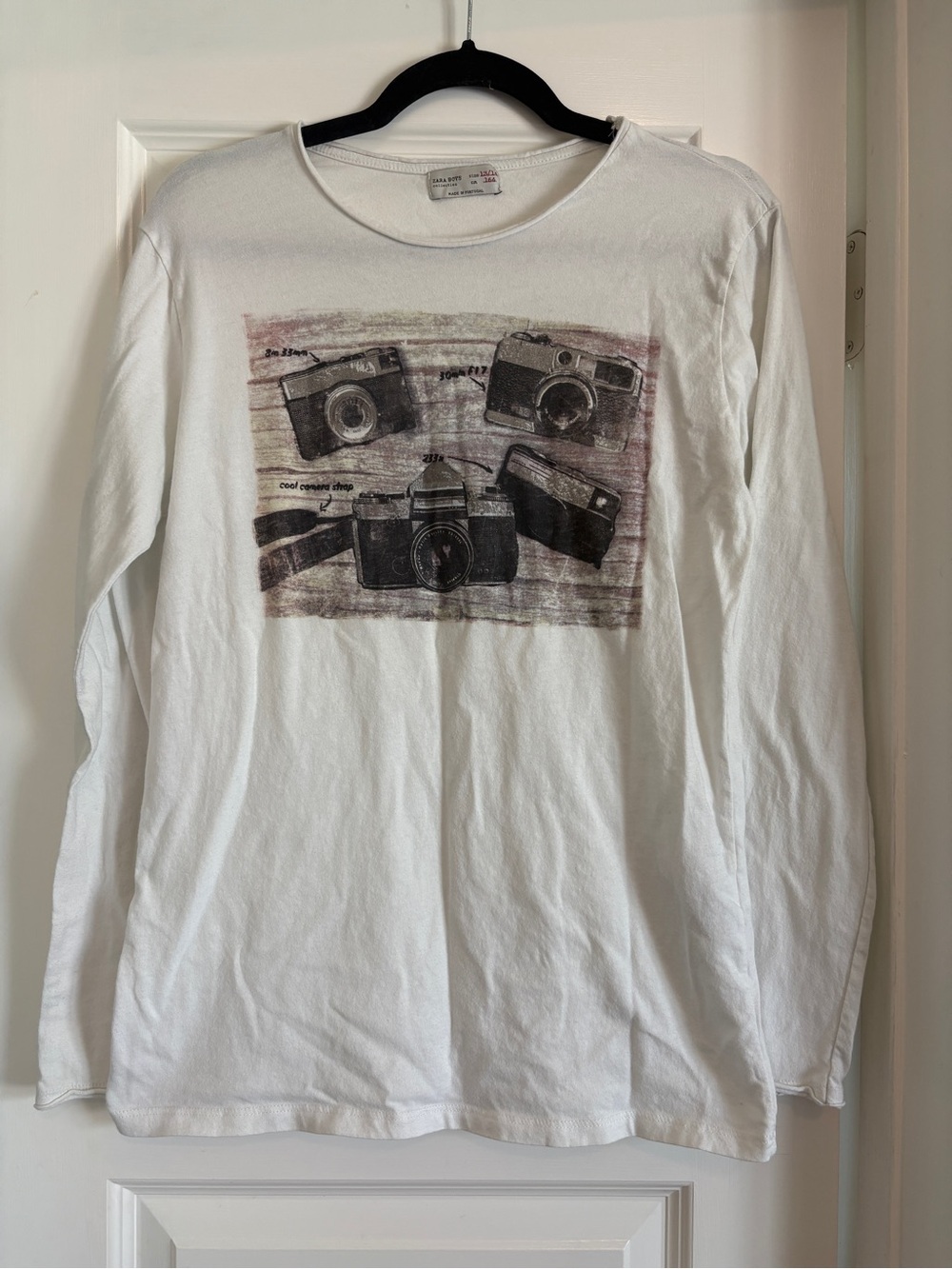 Zara boys - Classic White Camera Graphic Long-Sleeve Tee